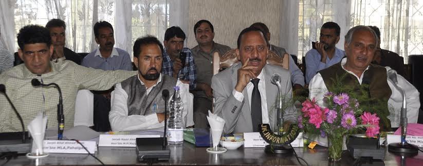 Abdul Haq reviews implementation of DDB decisions at Anantnag